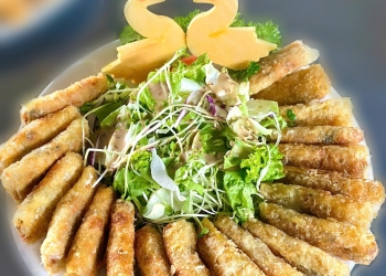 Chả giò uyên ương