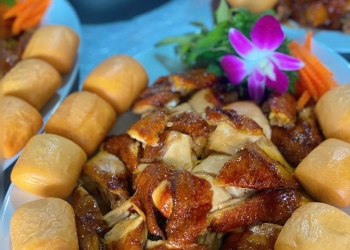 Gà nướng bánh bao