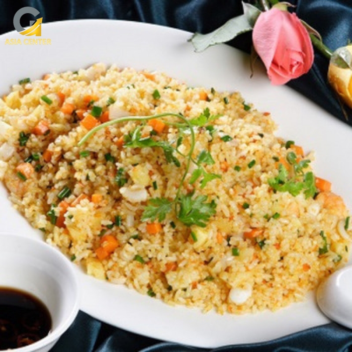 Cơm Chiên Cá Mặn + Gà Xé